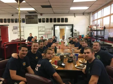 40906773_10156833763069427_3094687768295505920_n